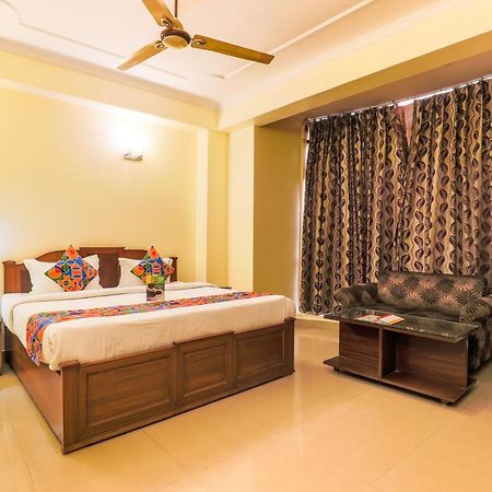 Fabhotel Kashish Residency Sector 26 Noida Zewnętrze zdjęcie