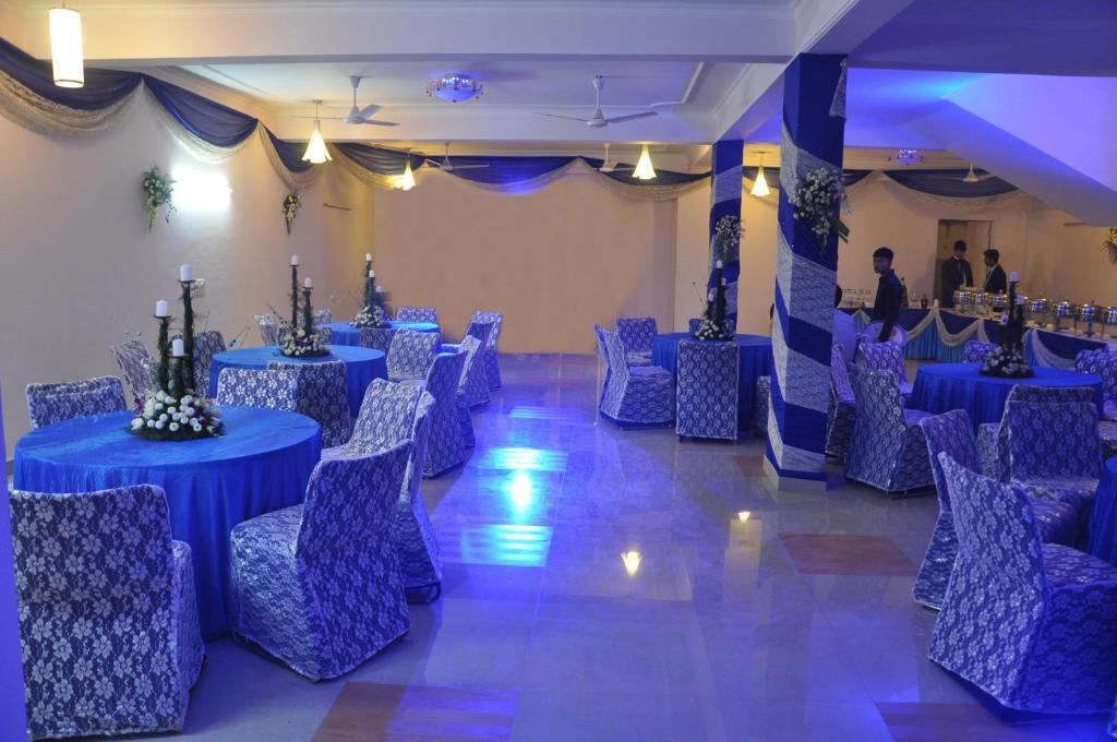 Fabhotel Kashish Residency Sector 26 Noida Zewnętrze zdjęcie