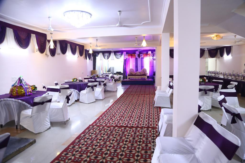 Fabhotel Kashish Residency Sector 26 Noida Zewnętrze zdjęcie